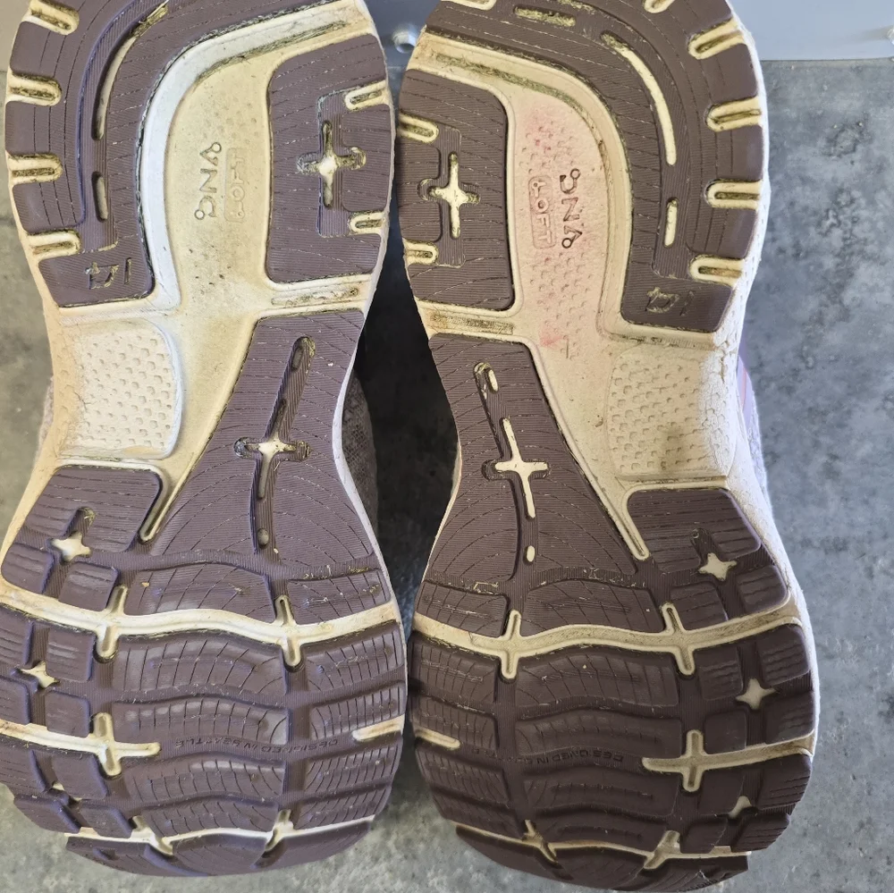 Women running shoes - Picture 2 of 6